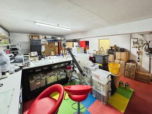 Photo 16- click for photo gallery